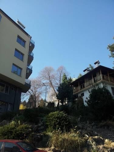 Sandanski Peak Guest Rooms0