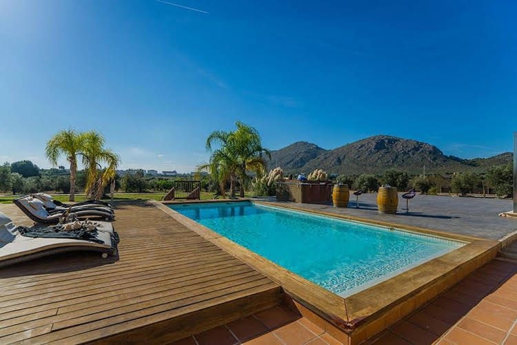 Finca Les Oliveres0