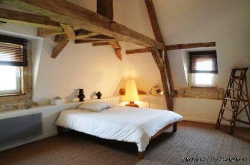 Manoir De Theuran0