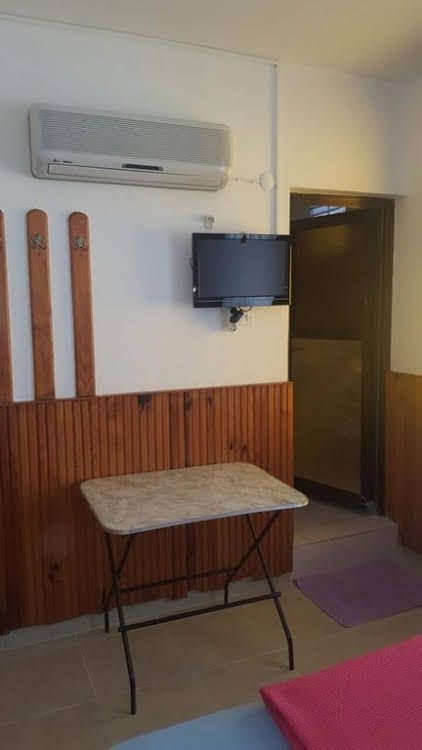 Cetin Pension0