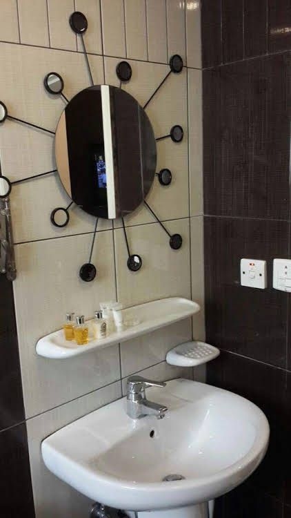 Orans Suites 10
