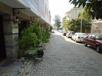 Lacin Apart Hotel0