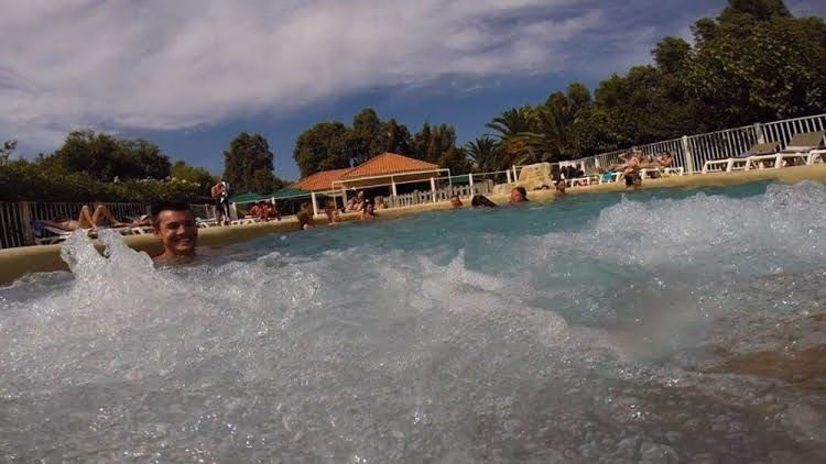 Camping La Pinede0