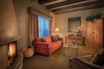 Scottsdale Cottonwoods Resort3