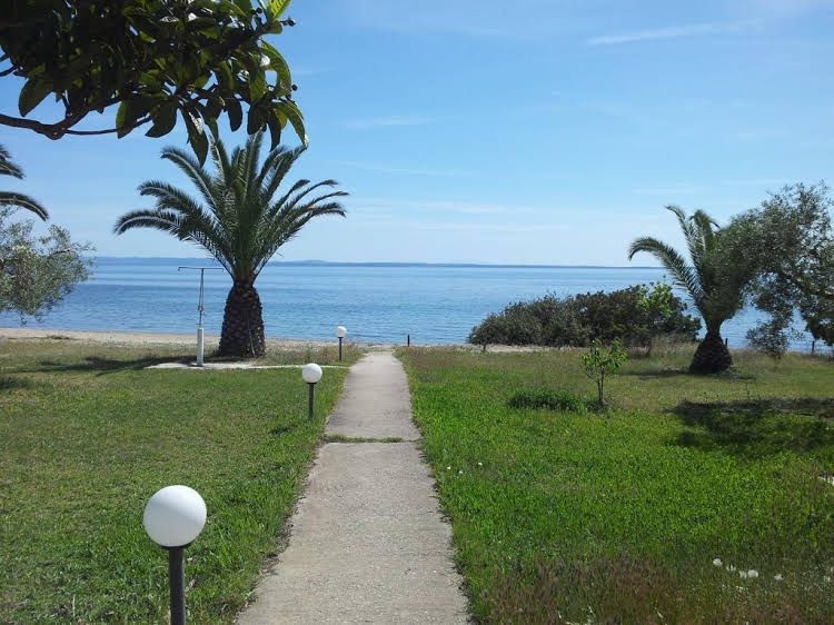 Afroditi Beach0