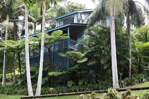 Montville Country Cabins0