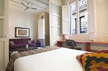 Habitat Apartments Banys0