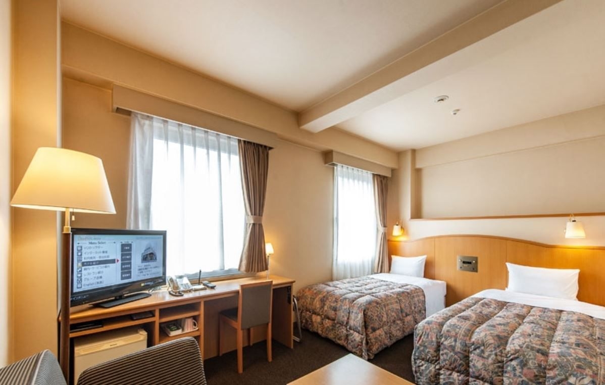 โรงแรม ฮากะตะ กรีน แอนเน็กซ์ (Hakata Green Hotel Annex)3