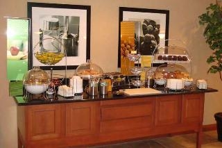 Hampton Inn Coldwater4