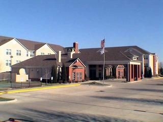 Homewood Suites by Hilton Toledo-Maumee1