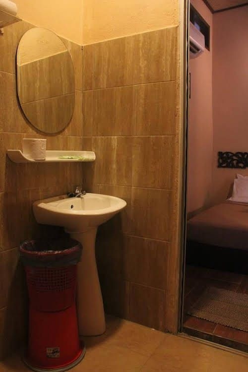 โอมบัค ไดฟ์ รีสอร์ต (Ombak Dive Resort)2