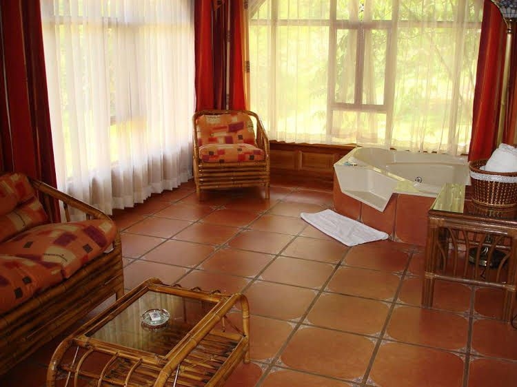 Hotel Rio Perlas0