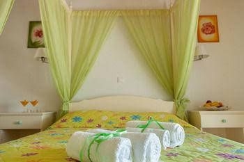 Ergina Summer Resort0