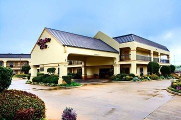 Hampton Inn Tyler0
