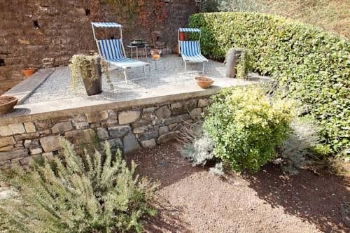 Argegno Garden Apartment0