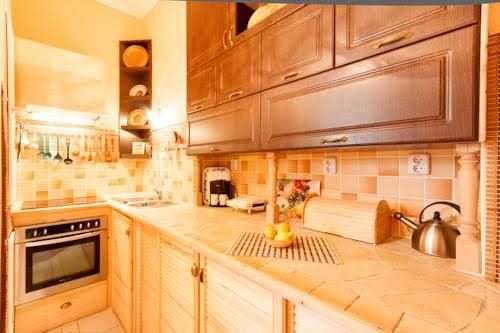 Rosehill Apartment0