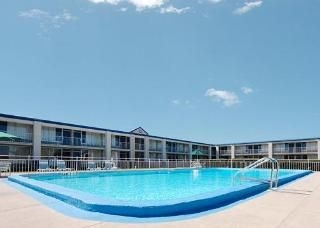 Quality Inn2