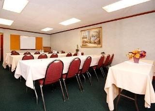 Quality Inn4