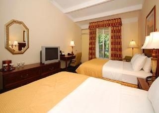 Clarion Hotel & Suites1