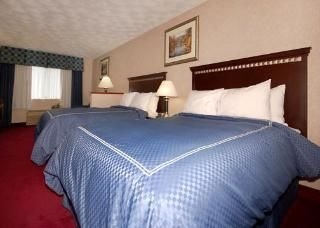Comfort Suites1