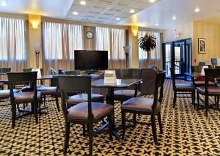 Comfort Inn & Suites3