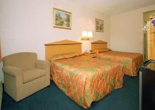 Econo Lodge1