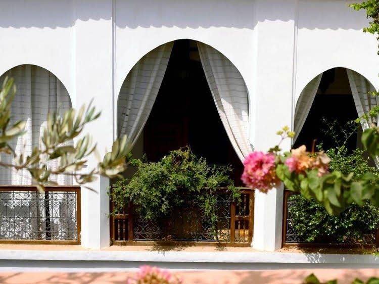 Riad Dombaraka0