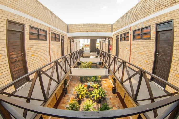 Economy Flat0