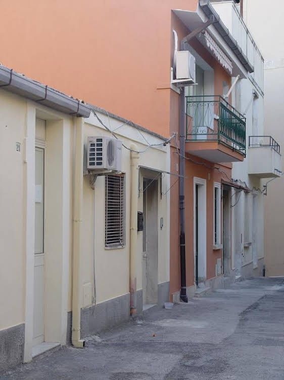 Corrado Apartment0