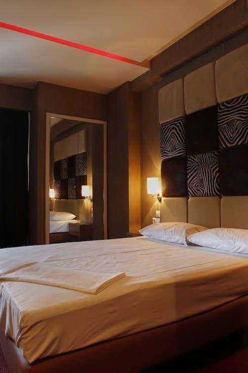 Lacoba Hotel0