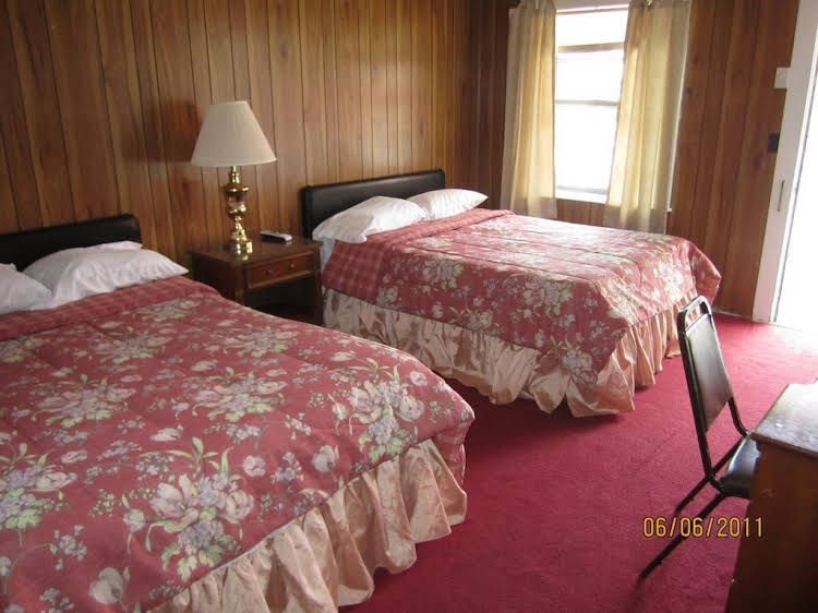 Mountain Top Motel0