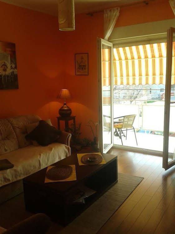 Apartment Sendy0