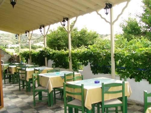 Omiros Hotel0