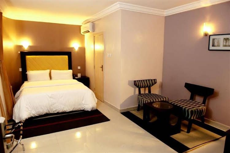 Linton Host Hotels2