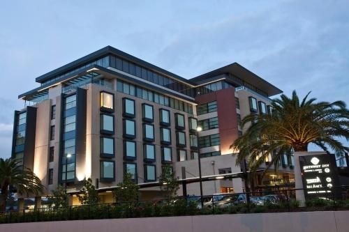 เดอะ เกตเวย์ อินน์ (The Gateway Inn)0