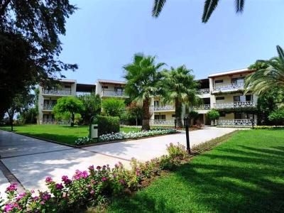 Paloma Beach Resort1