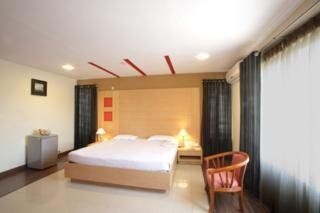 Curzon Suites2