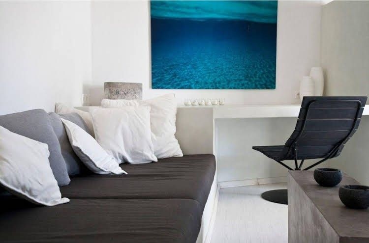 Verina Suites0