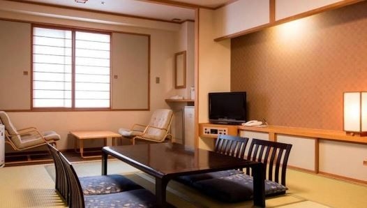 รุสุสึ รีสอร์ต โฮเต็ล แอนด์ คอนเวนชั่น (Rusutsu Resort Hotel & Convention)1