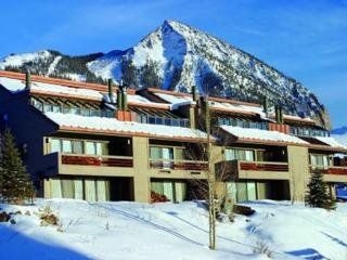 Mountain Edge Condos4