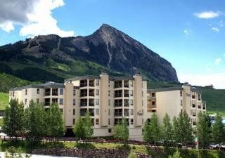 The Plaza Condominiums3