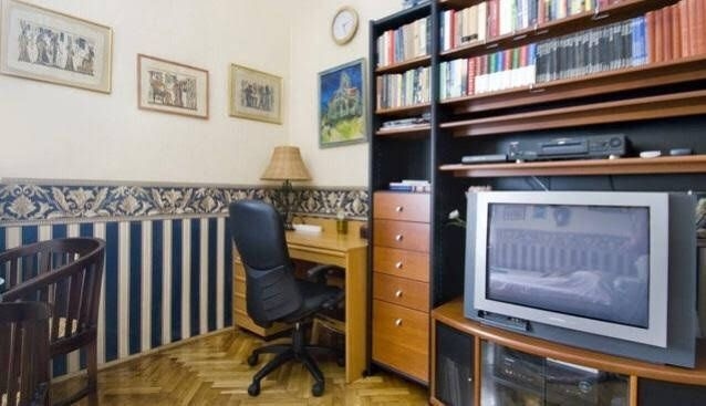 Elizabeth apartment0
