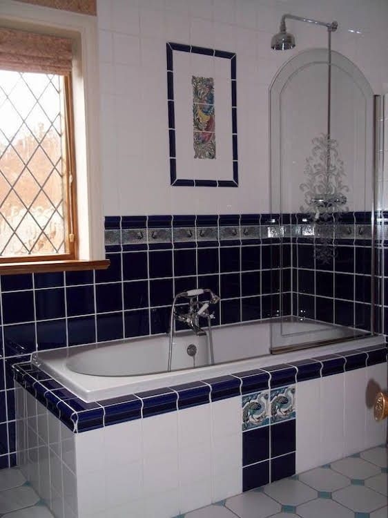 High Meadows Guest House0