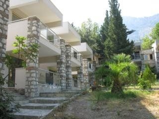 Greenpark Suites4