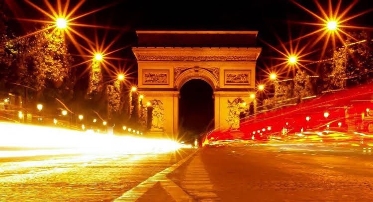 At Home in Paris0