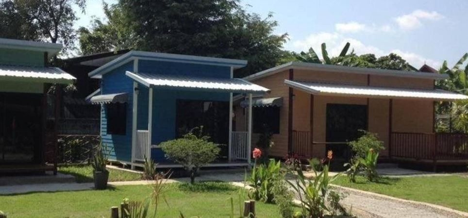 Raintree Boutique Hut1