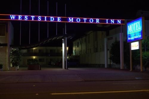 Westside Motor Inn1
