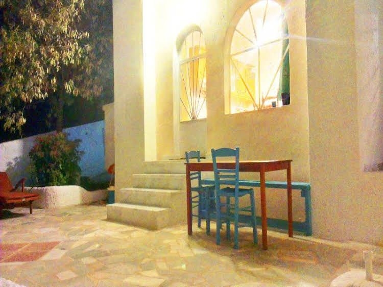 Villa Konaki0