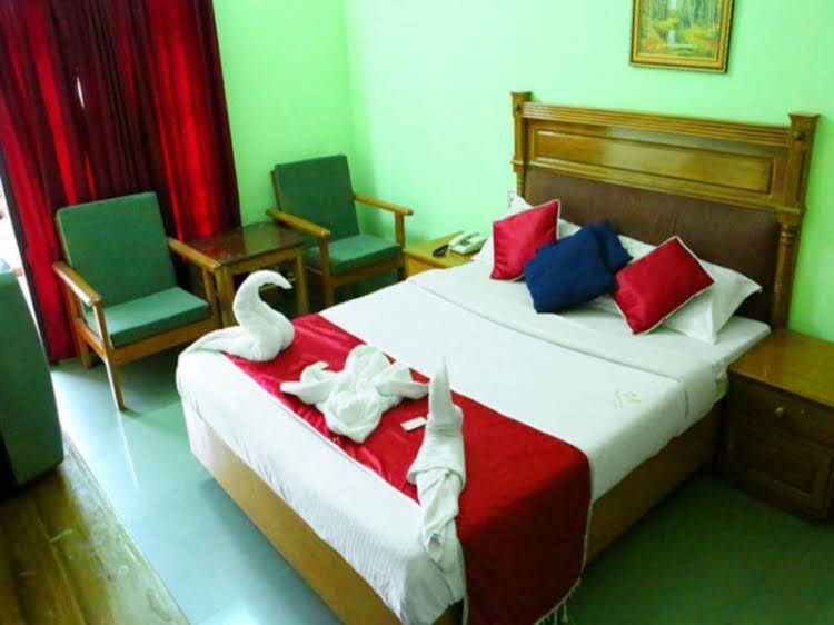 Highrange Inn0