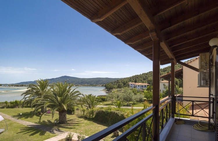 Villa Laguna0
